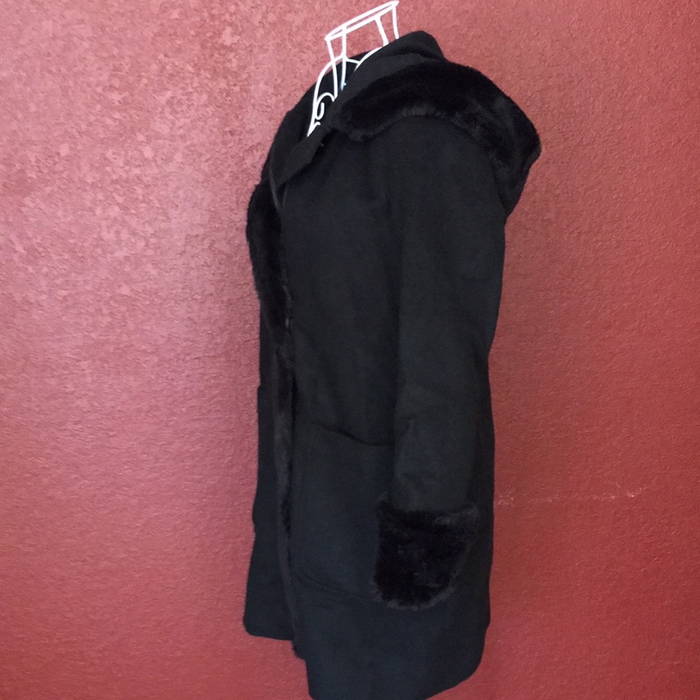 Jacket - Picture 4 of 6